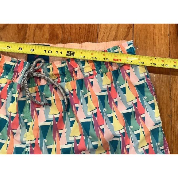 Michael’s Swim Shorts Trunks Size Extra Large Colorful Sailboats Made In USA - Picture 4 of 10